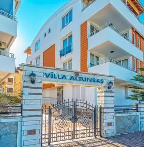 <h4>Altunbaş Villa</h4><p></p>